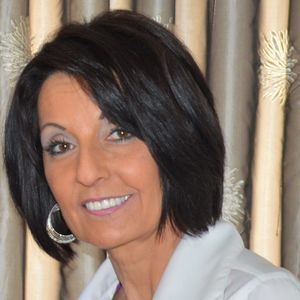 Meet your Posher, Adele